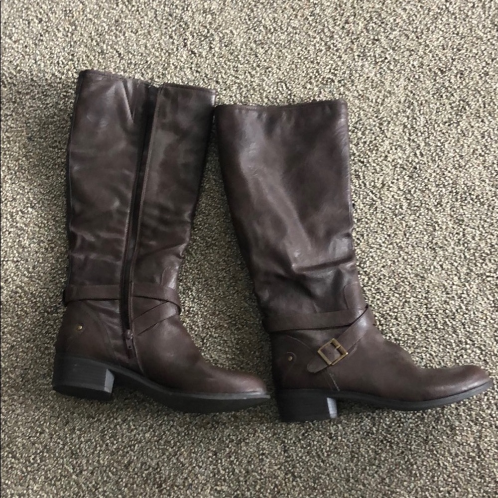 Beautiful brown boots